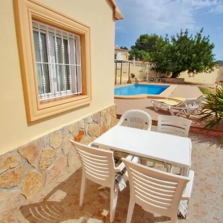Estrelizia Villa